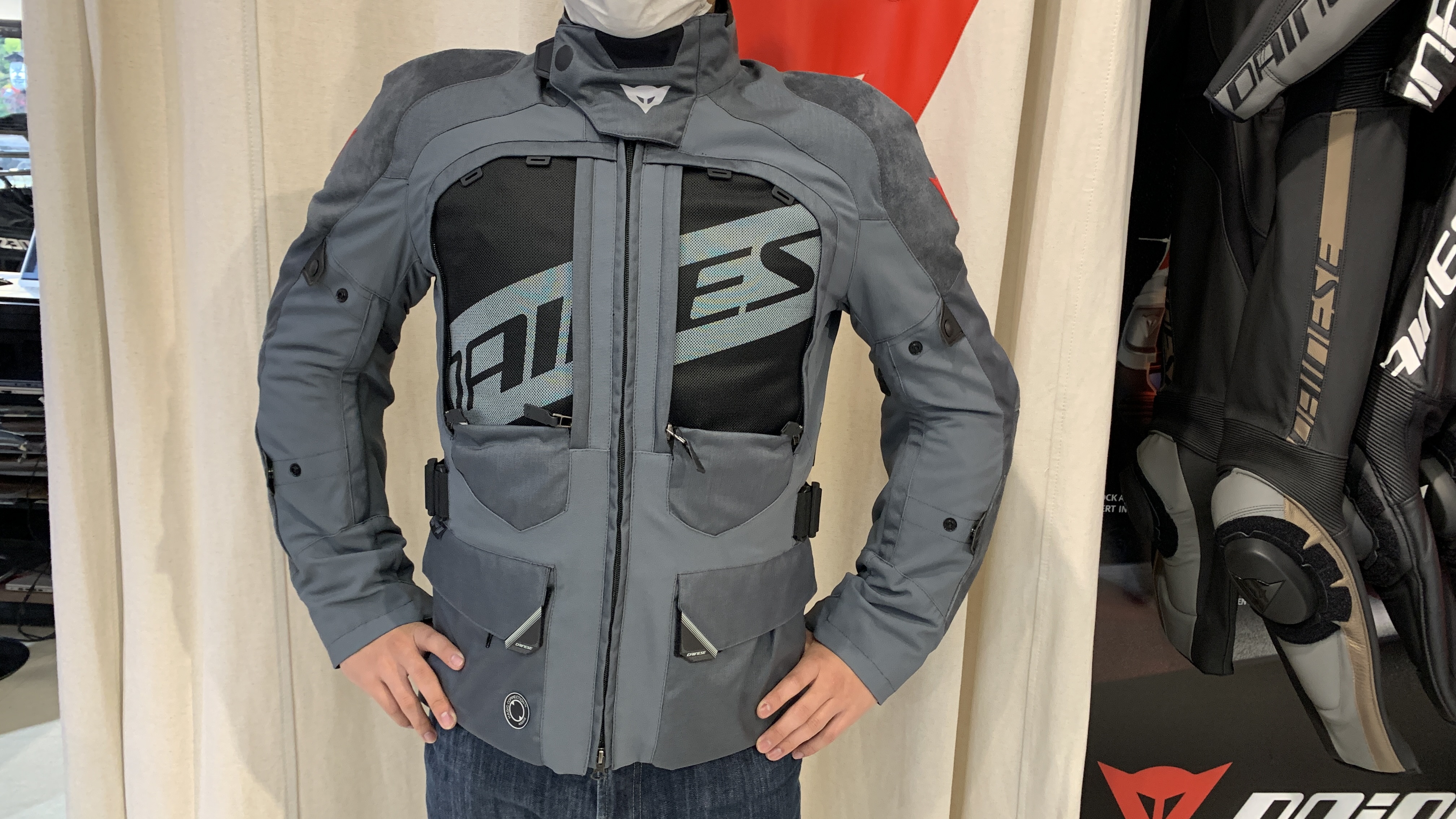 秋冬装備第3弾！新商品【SPRINGBOK 3L ABSØLUTESHELL™ 】JACKET＆PANTS